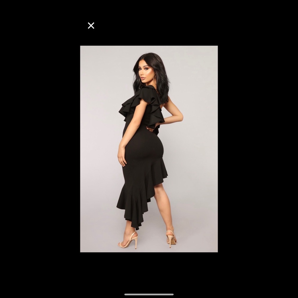 Black Ruffle One Shoulder - Picture 4 of 5